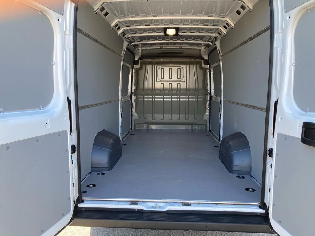 Bild 12: Fiat Ducato DK 35+ L4H2 B