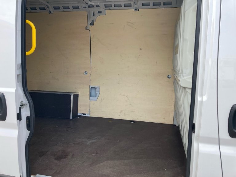 Bild 11: Fiat Transporter Ducato 35+ L2H2 Blue