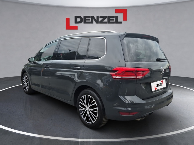 Bild 2: VW Touran Highline 2,0