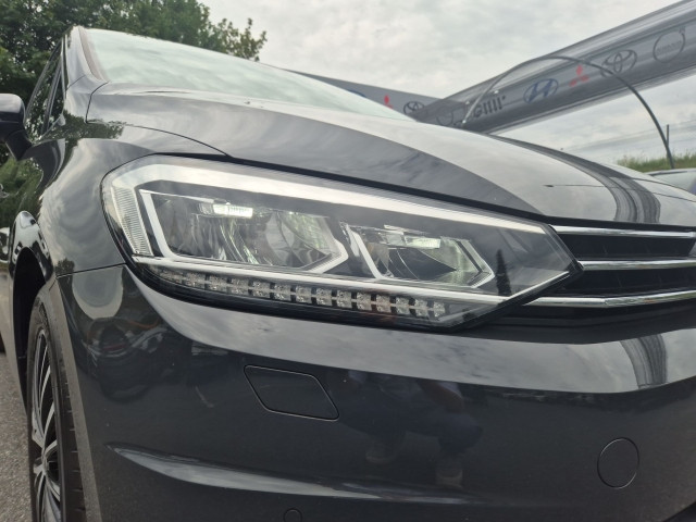 Bild 6: VW Touran Highline 2,0