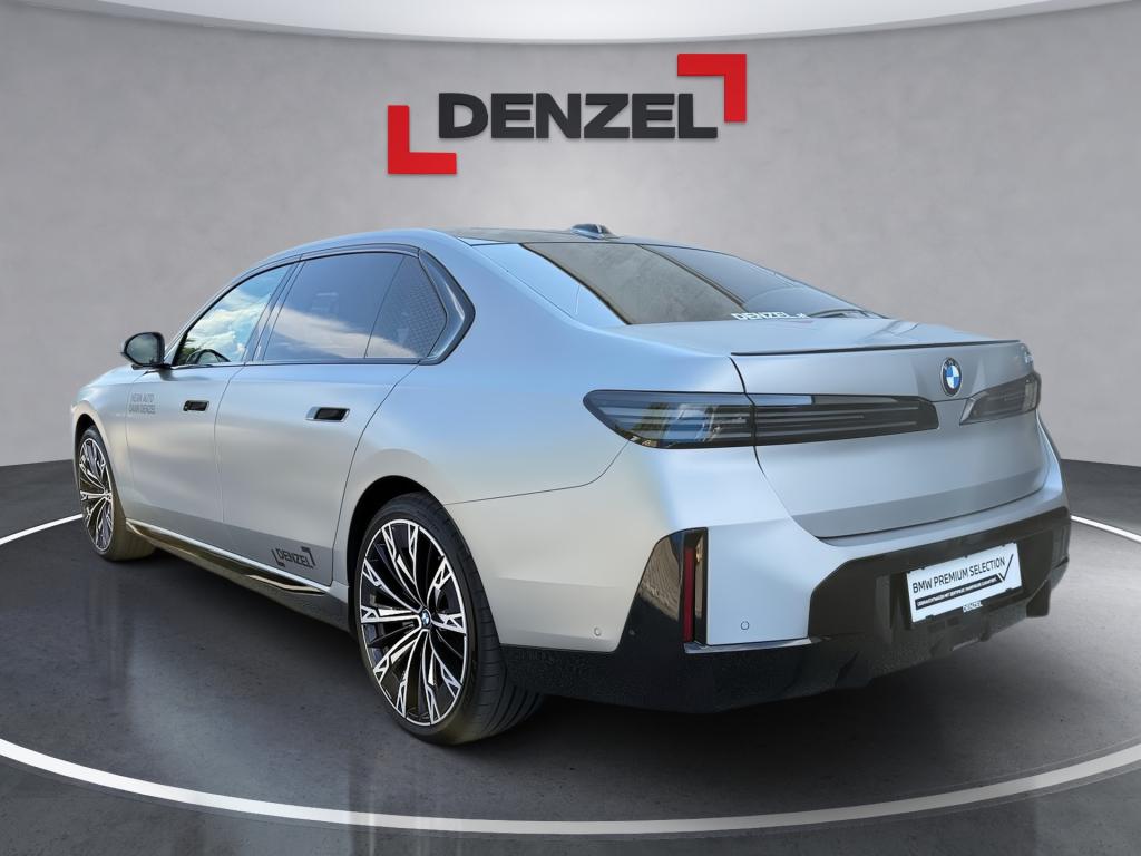Bild 2: BMW i7 60 xDrive Limousine