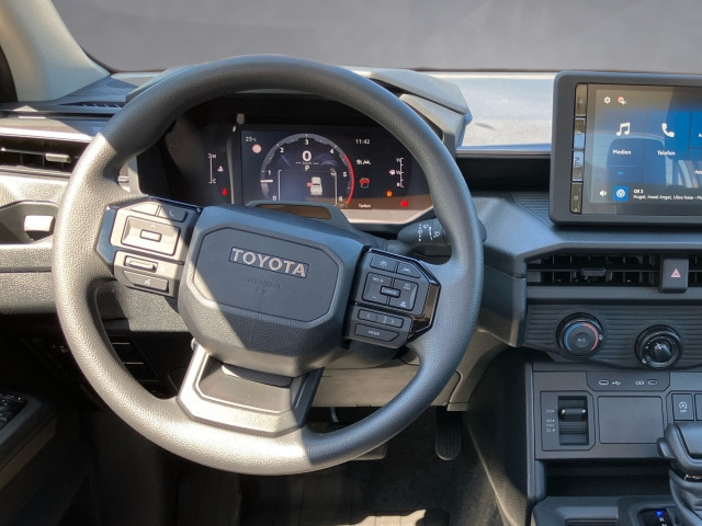 Bild 9: Toyota Hilux Double Cab Duty 2,8L Diesel Mild Hybrid 6-St