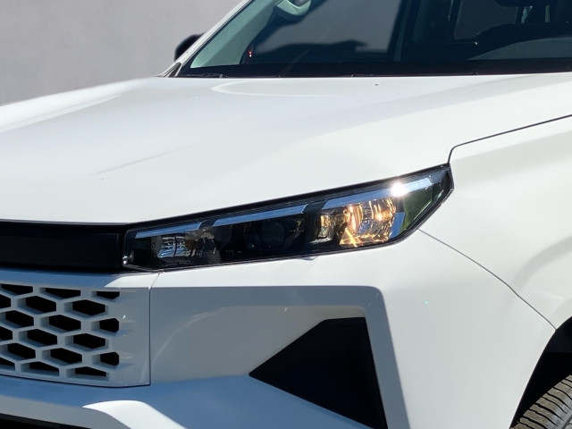 Bild 6: Toyota Hilux Double Cab Duty 2,8L Diesel Mild Hybrid 6-St