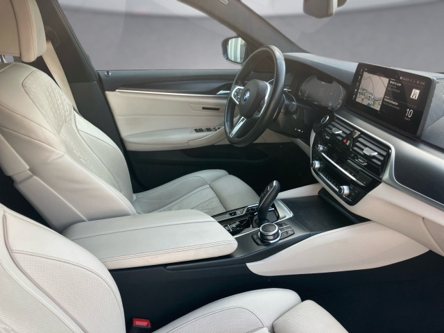 Bild 7: BMW 530e xDrive Touring G31 XB1
