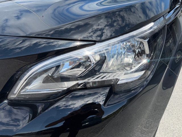 Bild 12: Peugeot Peugeot 3008 SUV Hybrid 225 PHEV