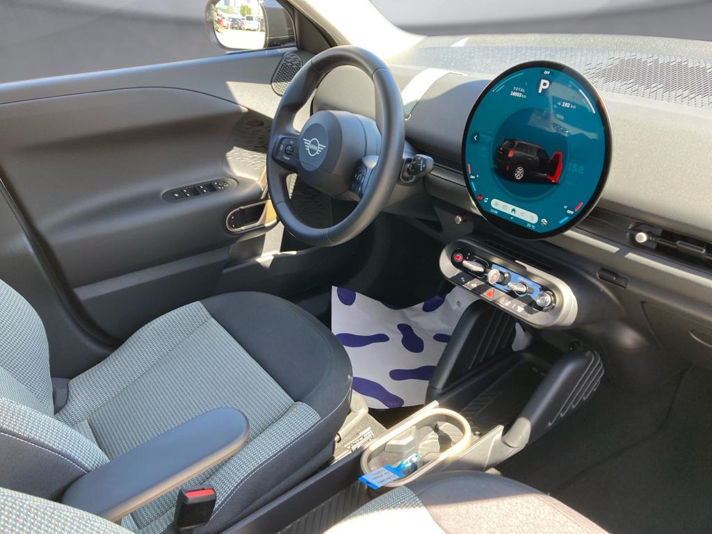 Bild 10: Mini MINI Aceman E 38,5kWh Aut.