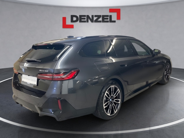 Bild 4: BMW i5 xDrive40 Touring