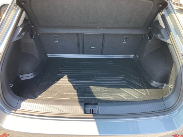 Bild 12: VW T-Roc Life TSI
