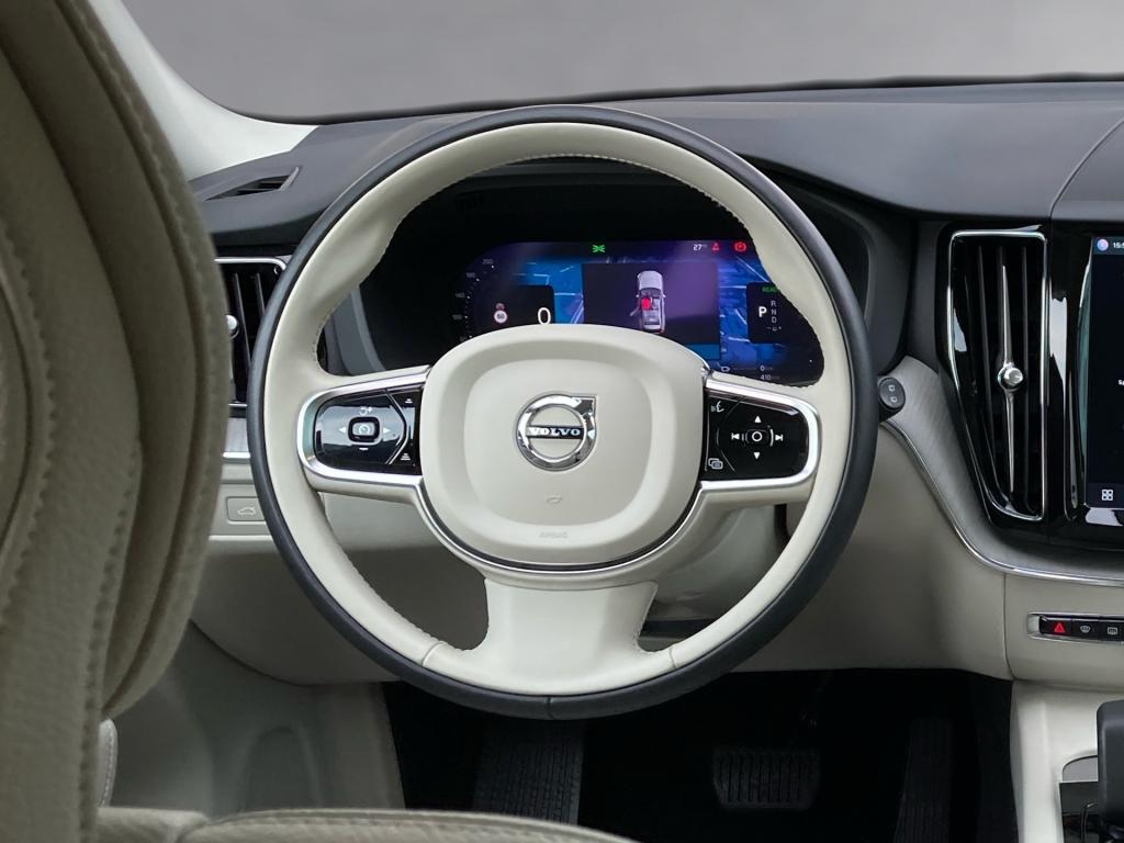 Bild 9: VOLVO PKW XC60 T6 AWD Recharge