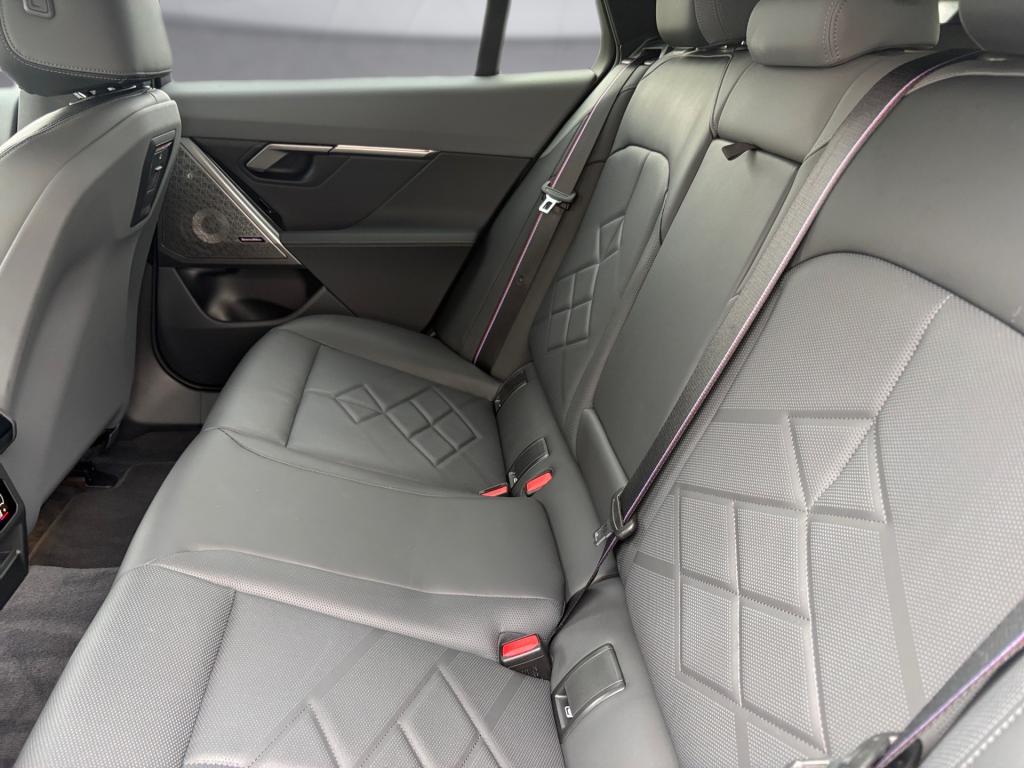 Bild 11: BMW 550e xDrive Touring
