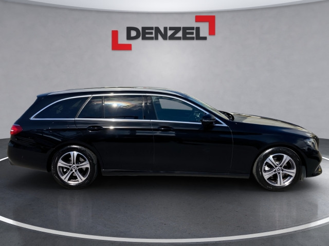 Bild 4: Mercedes E 220 d T Austria Ed
