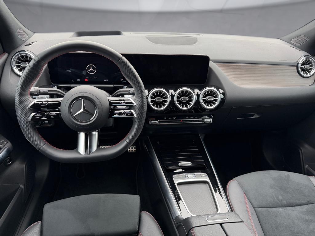 Bild 8: Mercedes GLA 200 Aut.