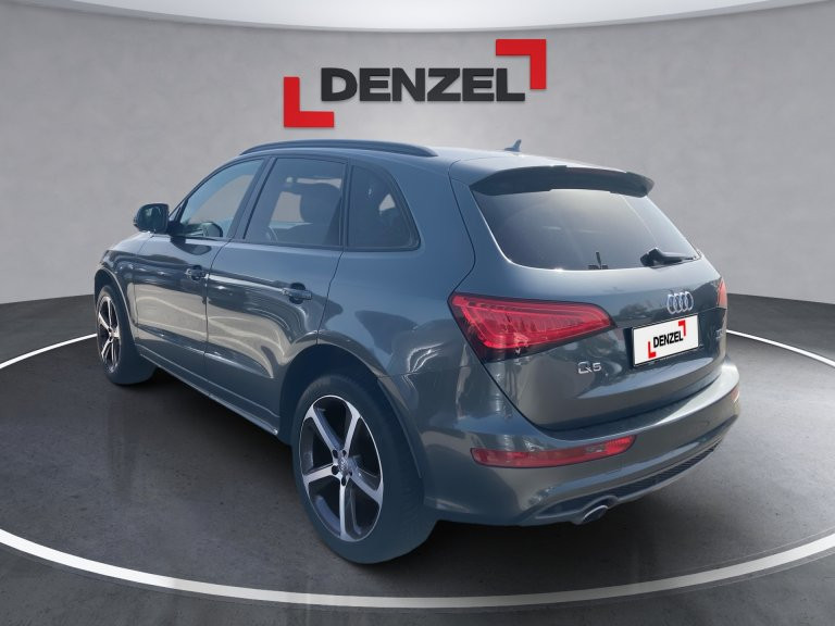 Bild 1: Audi Q5 2,0 TDI quattro S