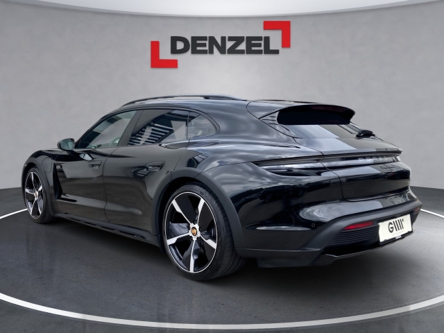 Bild 2: Porsche Taycan 4