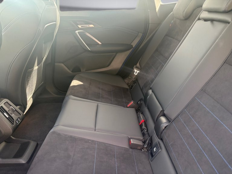 Bild 9: BMW PKW i-Serie iX1 xDrive30 U11 XE2