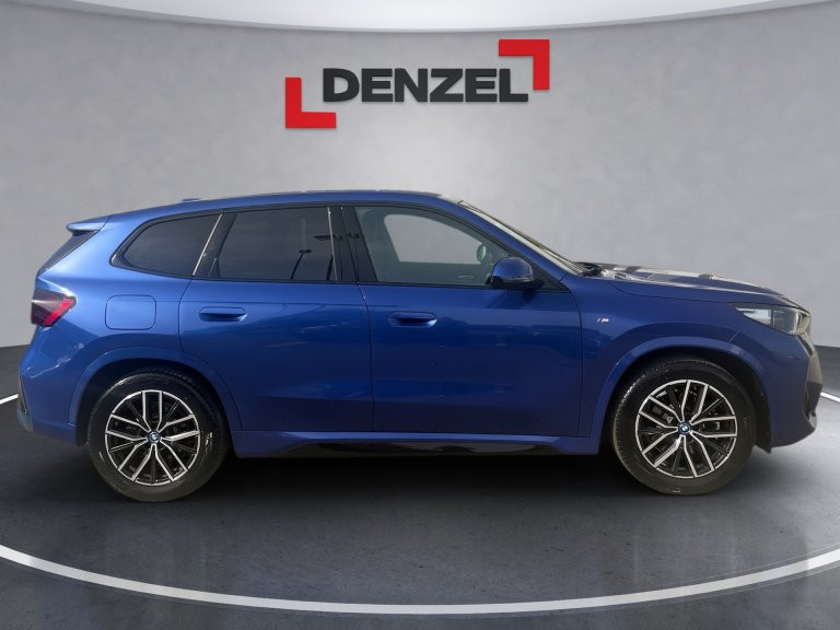 Bild 10: BMW PKW i-Serie iX1 xDrive30 U11 XE2