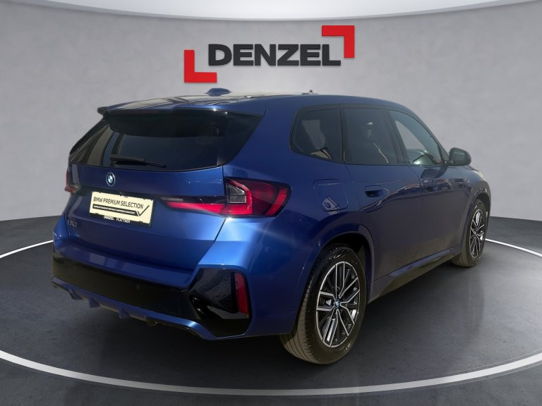 Bild 12: BMW PKW i-Serie iX1 xDrive30 U11 XE2