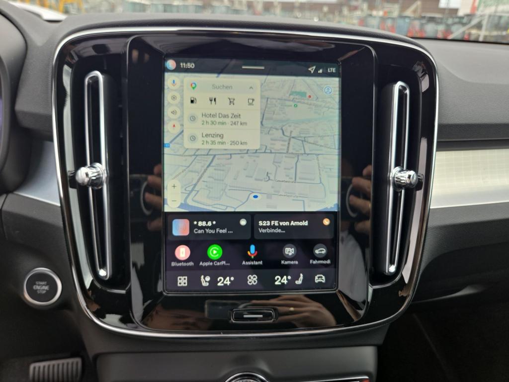 Bild 14: VOLVO PKW XC40 B3 Plus Dark Mild Hybrid