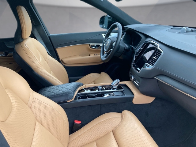 Bild 10: VOLVO PKW XC90 Ultra T8 PHEV Dark