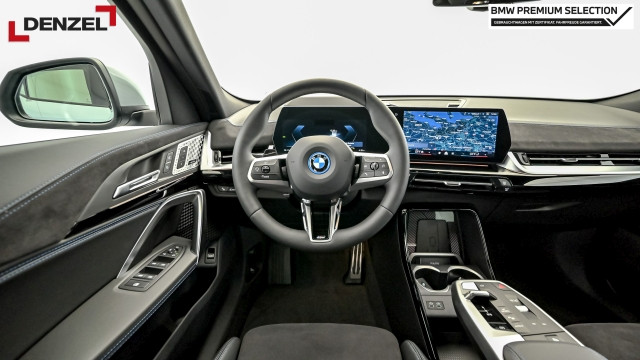 Bild 5: BMW iX2 eDrive 20 U10