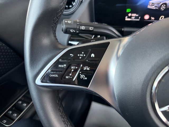 Bild 14: Mercedes GLA 180