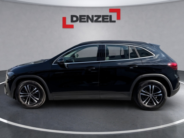 Bild 1: Mercedes GLA 180