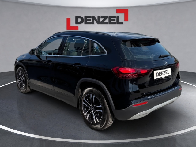 Bild 2: Mercedes GLA 180