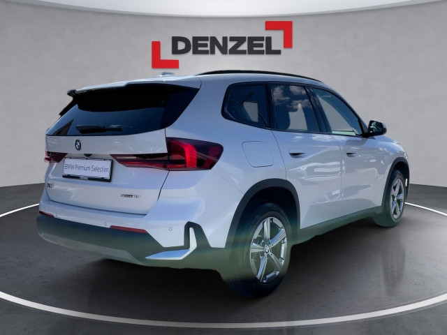 Bild 3: BMW X1 sDrive18i U11 B38