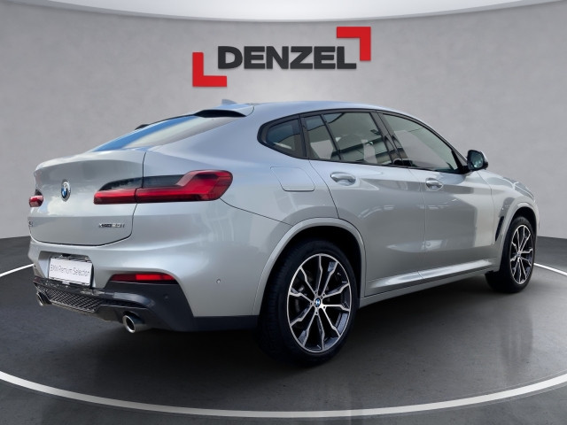 Bild 3: BMW X4 xDrive 20i G02