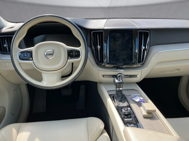 Bild 8: VOLVO PKW XC60 D4 Inscription AWD Geartronic