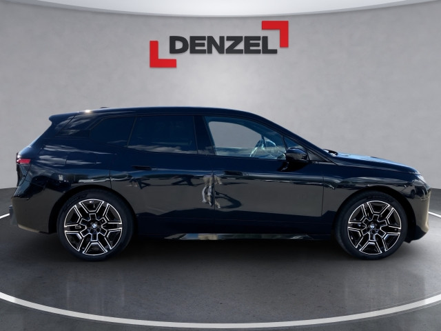 Bild 4: BMW iX xDrive45