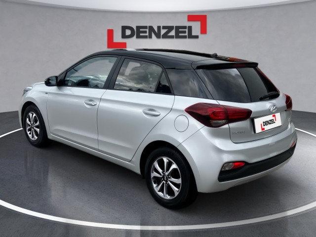 Bild 2: Hyundai i20 Level 2 Plus