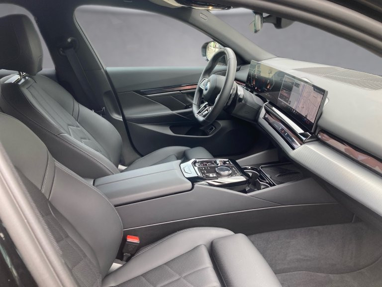 Bild 10: BMW 520d xDrive Limousine G60 B47
