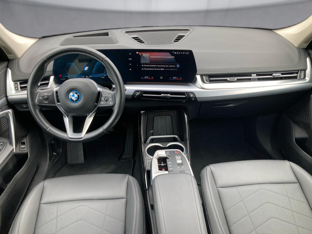 Bild 8: BMW iX1 xDrive30 64,7kWh