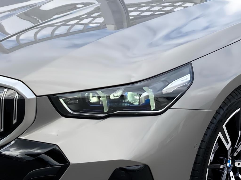 Bild 6: BMW 520d xDrive Touring G61 B47