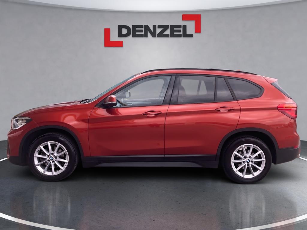 Bild 1: BMW X1 sDrive18i