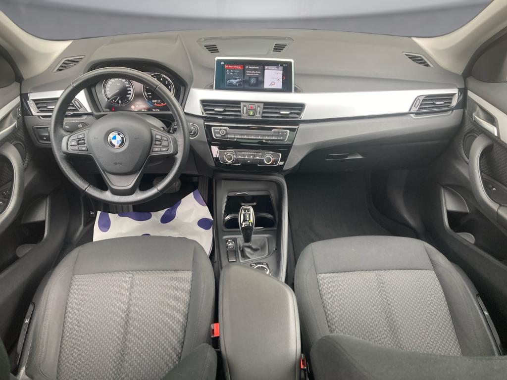 Bild 8: BMW X1 sDrive18i